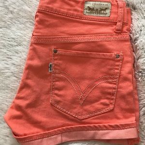 🔴Junior’s LEVI’S Orange Shorty Shorts Sz 1